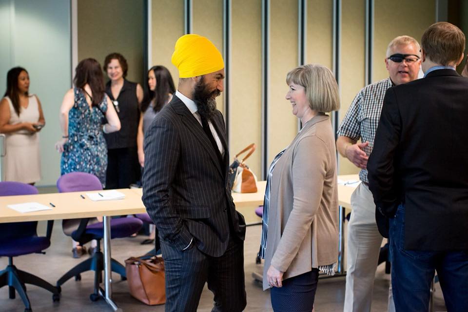 Lori Mayhew chats with Jagmeet Singh