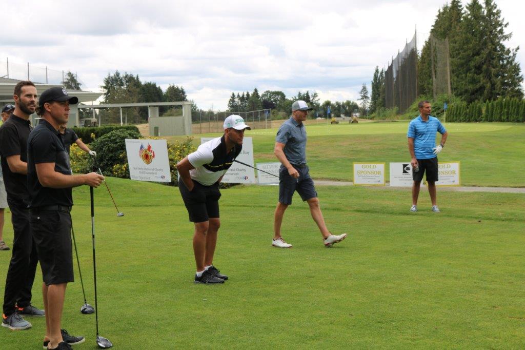 2018 Bob Derby - teeing off