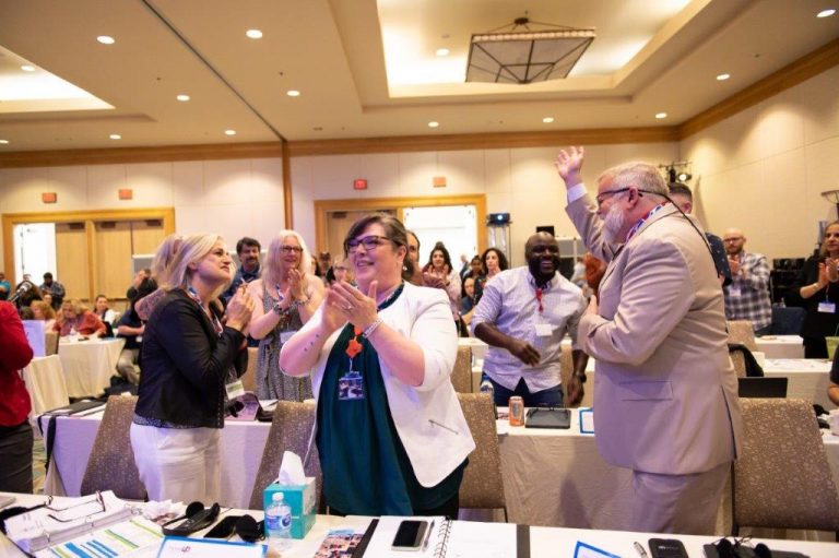 David Black receives a standing ovation from delegates at the 2022 COPE SEPB Convention