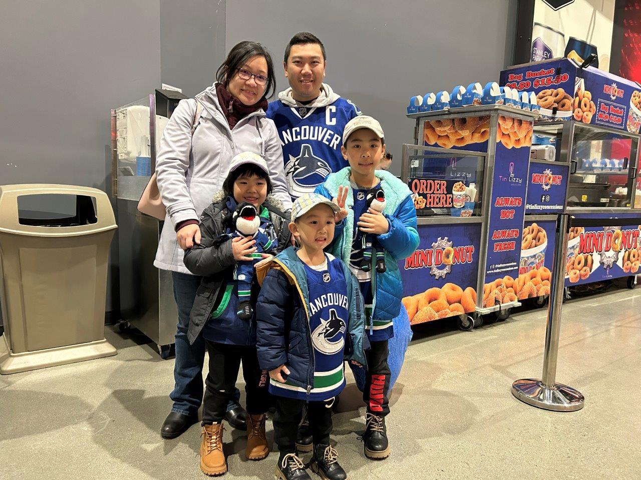 Family wearing Canucks gear